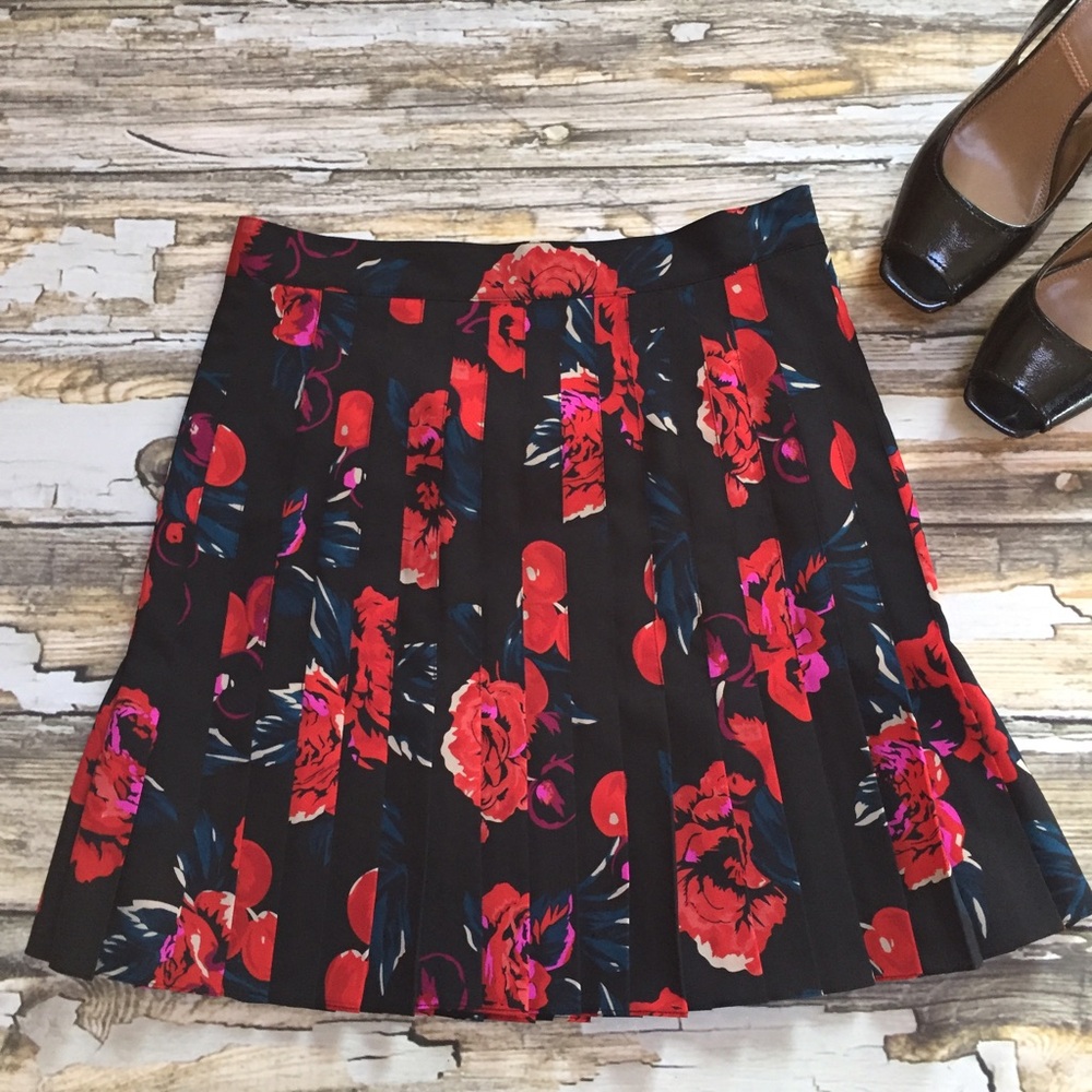 DKNY Black Floral Pleated Skirt with Red and Pink Accents
